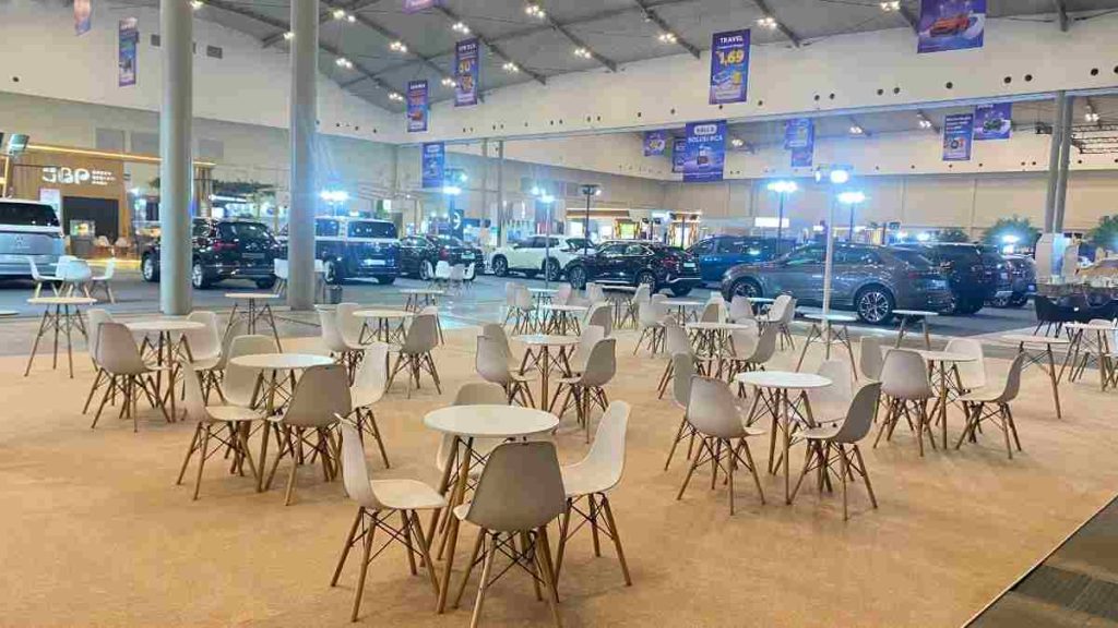 Solusi Sewa Furniture untuk Booth Pameran & Exhibition